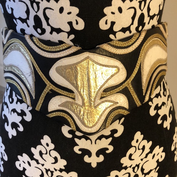 ⭐️ Vintage Salena’s Collection 1989 Wide Waist Super-heroine Curvy Belt - Picture 2 of 15